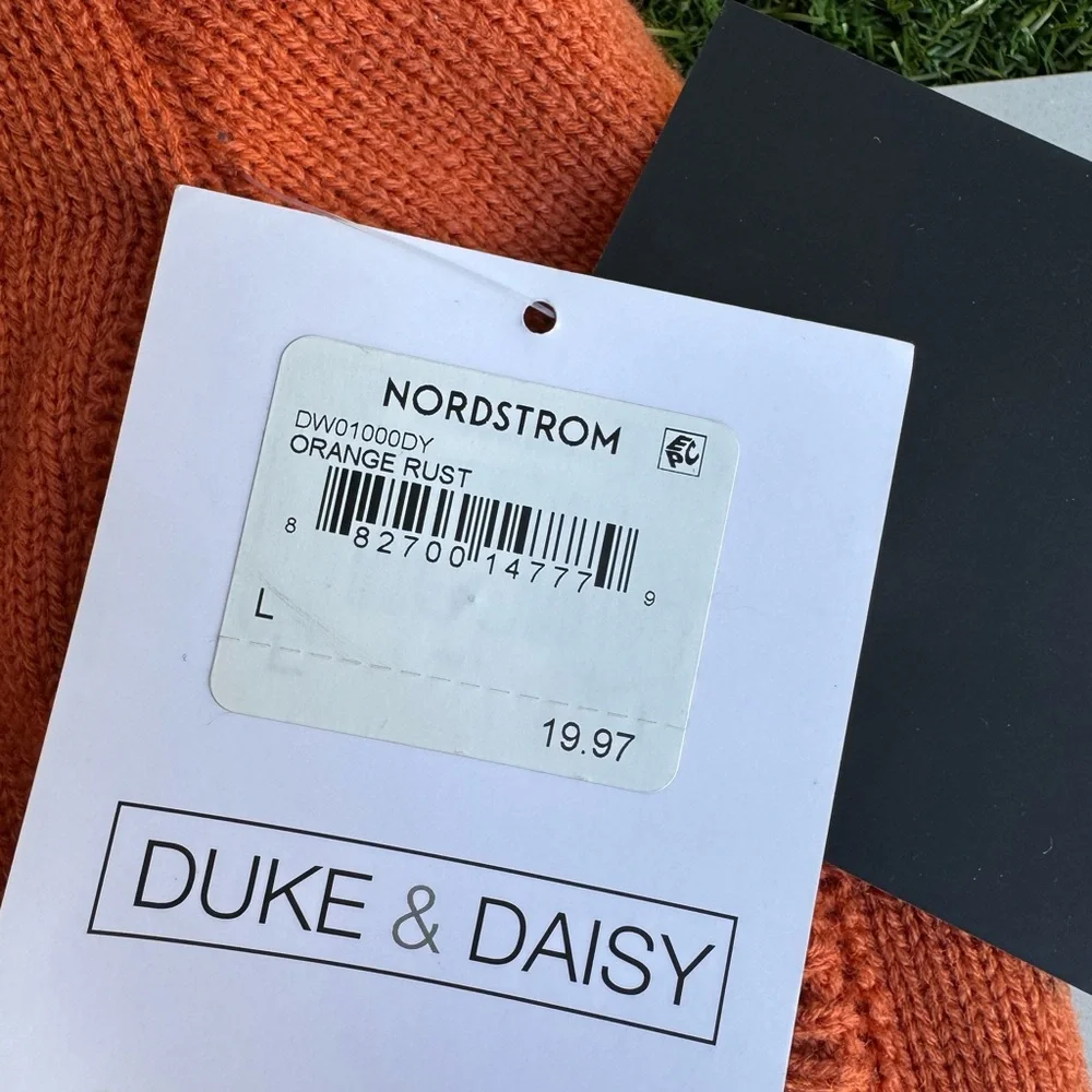 Duke & Daisy Sweater size Large new with tags pet clothes, orange rust hoodie M